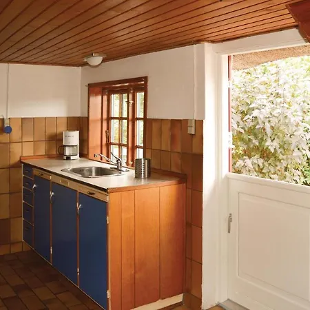 Three-bedroom Holiday In