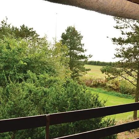 Three-bedroom Holiday In Holiday home Logumkloster